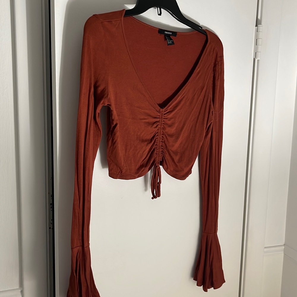 Forever 21 long sleeve crop top